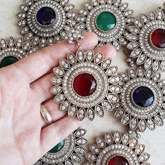 Large Round Flower Shaped Green & Clear Rhinestone Crystal Pendant - Antique Bronze - 1PC