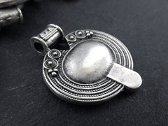 Nepalese Style Oval Artisan Heart Pendant Ethnic Tribal Pattern Rajasthan - Matte Antique Silver Plated - 1pc