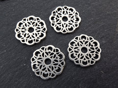 Silver Lace Charms, Round Rustic Fretwork discs, Disc Charms, Disc Connectors, Lace Connectors, Earring Pendant, Matte Antique Silver Plated, 4pc