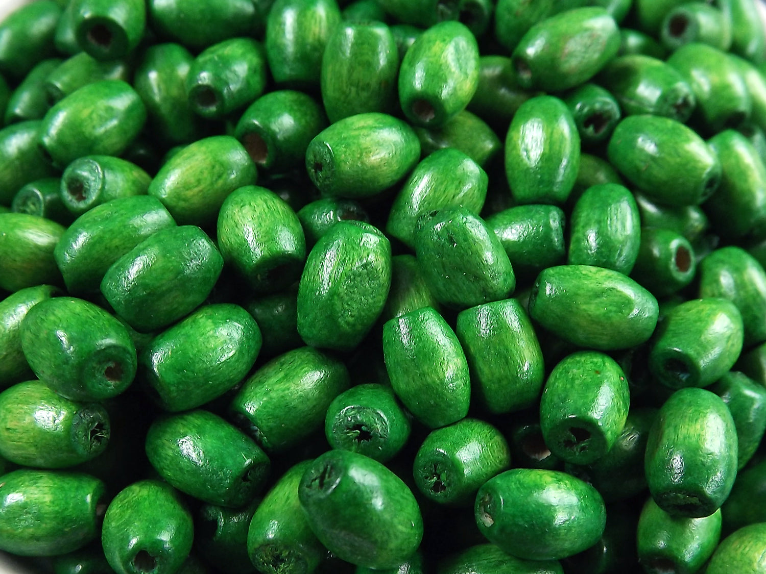 Shamrock Green Wood Oval Rice Tube Beads Satin Varnished Plain Simple Smooth Ball Wooden Bead Spacers 8mm Choose 50pcs, 200pcs or 400pcs