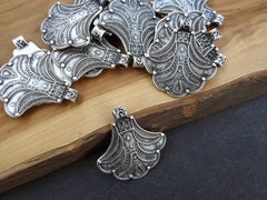 Nepalese Style Artisan Pendant Ethnic Tribal Pattern Rajasthan - Matte Antique Silver Plated - 1pc