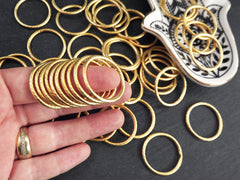 Round Link Connector, Textured Ring Link, Circle Link, Gold Charm Link, Round Charm Link, Gold Round Link, 22k Matte Gold Plated, 4pc