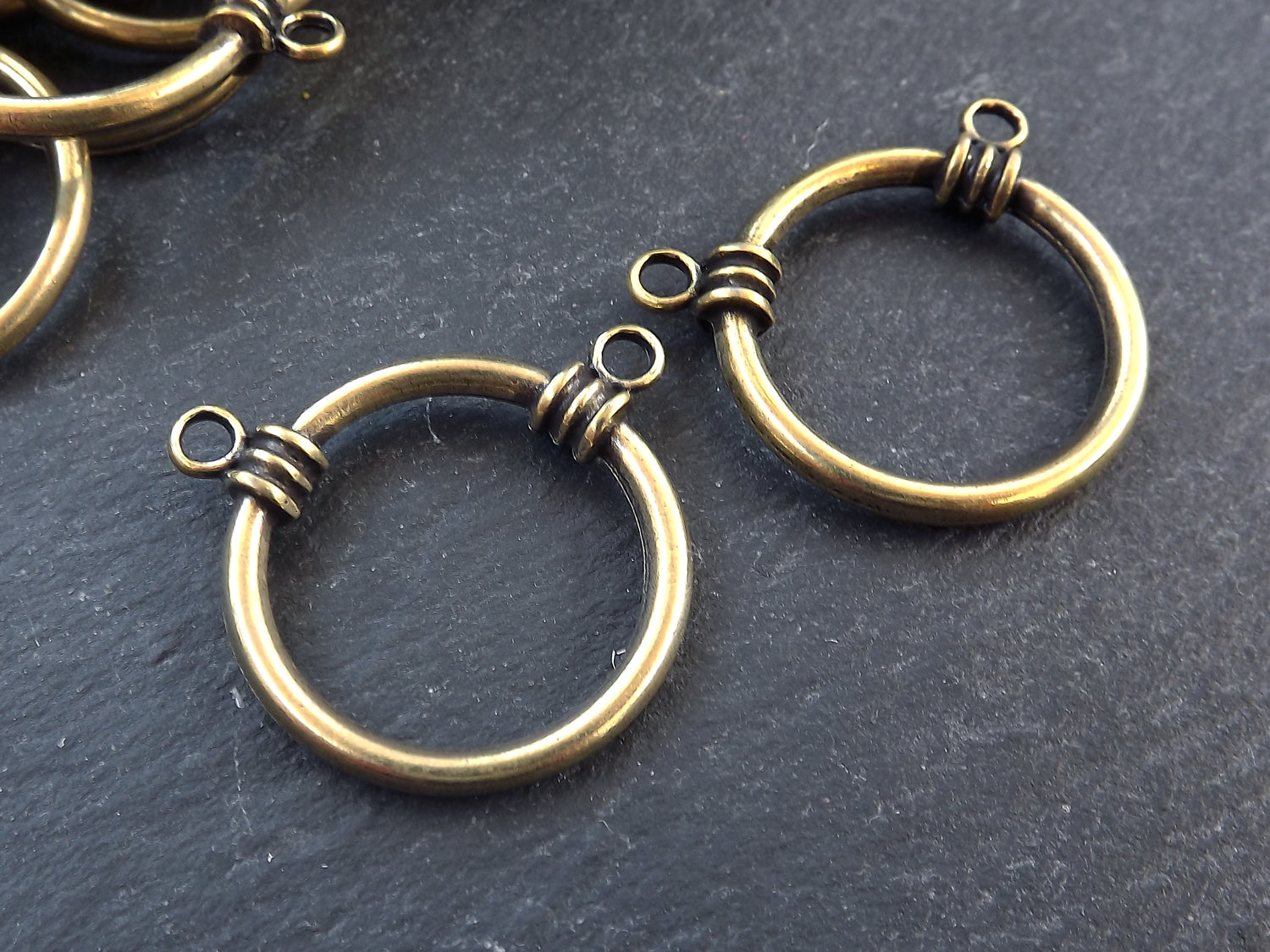 2 Round Ring Closed Loop Pendant Connector with Two Loops - Antique Bronze Plated