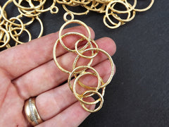Gold Circles Pendant, Rustic Hammered Joined circles Pendant, Mixed Circle Pendant, Interlocking Rings, 22k Matte Gold Plated, 1pc