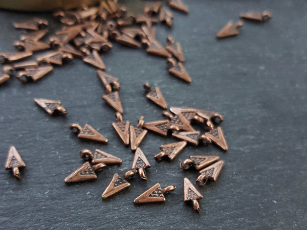 20 Mini Copper Triangle Spike Charms, Tribal Charm Pendants, Antique Copper Plated