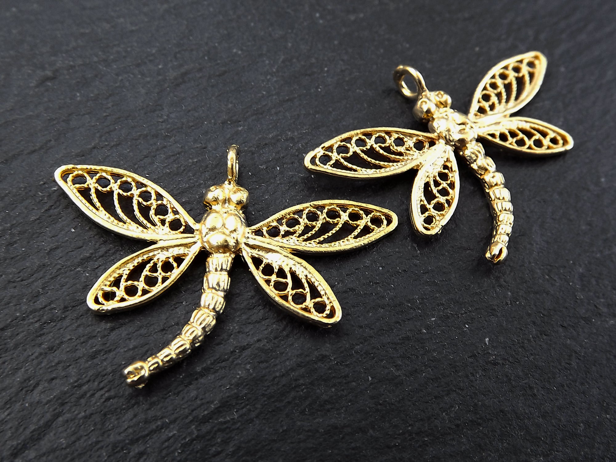 Small Gold Filigree Dragonfly Charm Pendant, Horizontal Loop, 22k matte Gold Plated, 2pcs