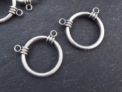 2 Round Ring Closed Loop Pendant Connector with Two Loops - Matte Antique Silver Plated