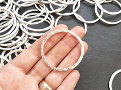 2 Medium Organic Round Ring Closed Loop Pendant Connector 43mm - Matte Antique Silver Plated