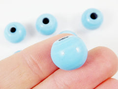 8 Chunky Artisan Handmade Sky Blue Glass Bead - 13mm