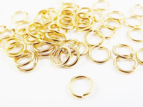 50 pcs - 7.5mm Gold Plated Brass jumprings