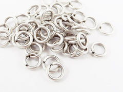 50 pcs - 7mm Antique Matte Silver Plated Brass jump rings