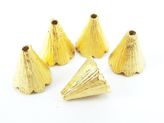 5 Textured Scalloped Matte 22k Gold Plated Beadcaps - Afghan Tassel Bead caps