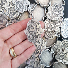 Floral Hamsa Hand of Fatima Pendant Tray Cabochon Setting - Flat Edge - Matte Anitque Silver Plated