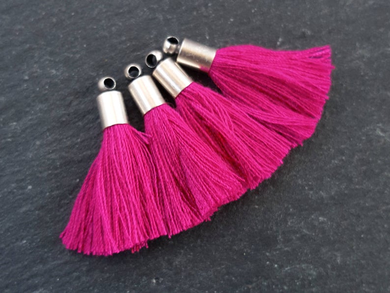 Mini Violet Pink Tassels, Earring Bracelet Tassel Fringe, Matte Silver Plated Cap, 26mm, 4pc