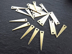25 Raw Brass Small Triangle Spike Pendant Charm Blank, Earring Connector Findings, 20x4mm
