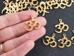 Gold OM Symbol Yoga Aum Pendant Charms, Yoga Charms, OM mantra, Ohm, 22k Matte Gold Plated