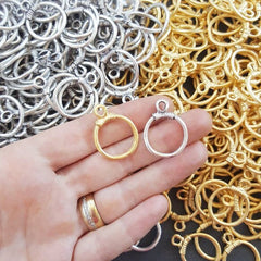 Gold Loop Pendant, Gold Ring Pendant, Rustic Cast, Closed Loop, Closed Ring, Gold Pendant, Gold Loop Charm, 22k Matte Gold Plated, 4pc