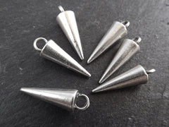 Silver Spike Charm Pendant, Point Pendulum Charm, Drop Pendant, Minimalist Goth Charms, Modern Charms, Matte Antique Silver Plated - 6pc