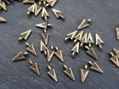 Triangle Charms, Bronze Triangle Charms, Spike Charms, Spike Pendant, Mini Spikes, Mini Triangle Charms, Boho, Antique Bronze Plated - 20pcs