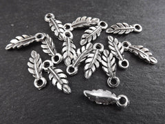 Small Leaf Pendant Charm, Mini Metal Leaves Bracelet Charms, Matte Antique Silver Plated, 15pc