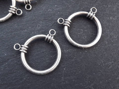 Silver Loop Pendant, Ring Pendant, Round Ring, Closed Loop Pendant, Loop Connector, Ring Connector, Two Loops, Antique Silver Plated 2pc