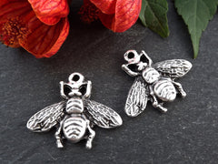 Silver Bee Charms, Bumblebee Charms, Busy Bee Charms, Bee Pendant, Bee Jewelry, Bumble Bee Pendant, 25mm, Matte Antique Silver Plated
