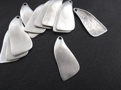 Silver Minimalist Pendant, Organic Wing Pendant, Sleek, Smooth, Artisan Jewelry Supplies, Jewelry Findings, Matte Antique Silver Plated, 1pc