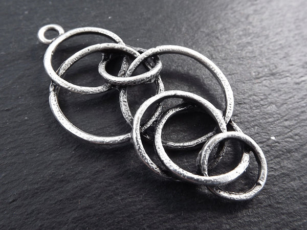 Silver Circles Pendant, Rustic Hammered Joined circles Pendant, Mixed Circle Pendant, Interlocking Rings, Matte Antique Silver Plated, 1pc