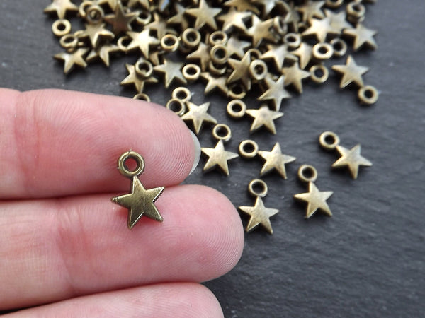 20 Mini Puff Star Charms, Bronze Star Charm, Tiny Charms, Drop Charm, Bracelet Charms, Beading Supplies, Antique Bronze Plated