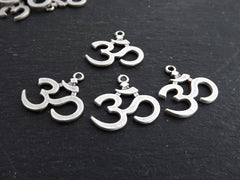 Silver OM Symbol Yoga Aum Pendant Charms, Chakra, Yoga Charms, OM mantra, Ohm, Matte Antique Silver Plated