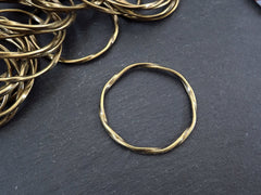 Large Bronze Twisted Ring Connector Pendant, Round Closed Hoop Loop Link, Antique Bronze, 1PC