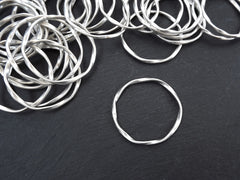 Twisted Loop Circle Pendant Connector, Round Closed Hoop Ring Link, Matte Antique Silver, 1PC