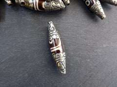 Long Oval Tibetan Dzi Eye Bead, Silver Capped, Carved Floral Caps, Tibetan beads, Spiritual jewelry, Mala Bead, Ethnic Beads, 1pc
