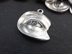 Silver Eye Pendant, All Seeing Eye Charms, Evil Eye Charm, Evil Eye Pendants, Protective Amulet Talisman, Matte Antique Silver Plated, 1pc