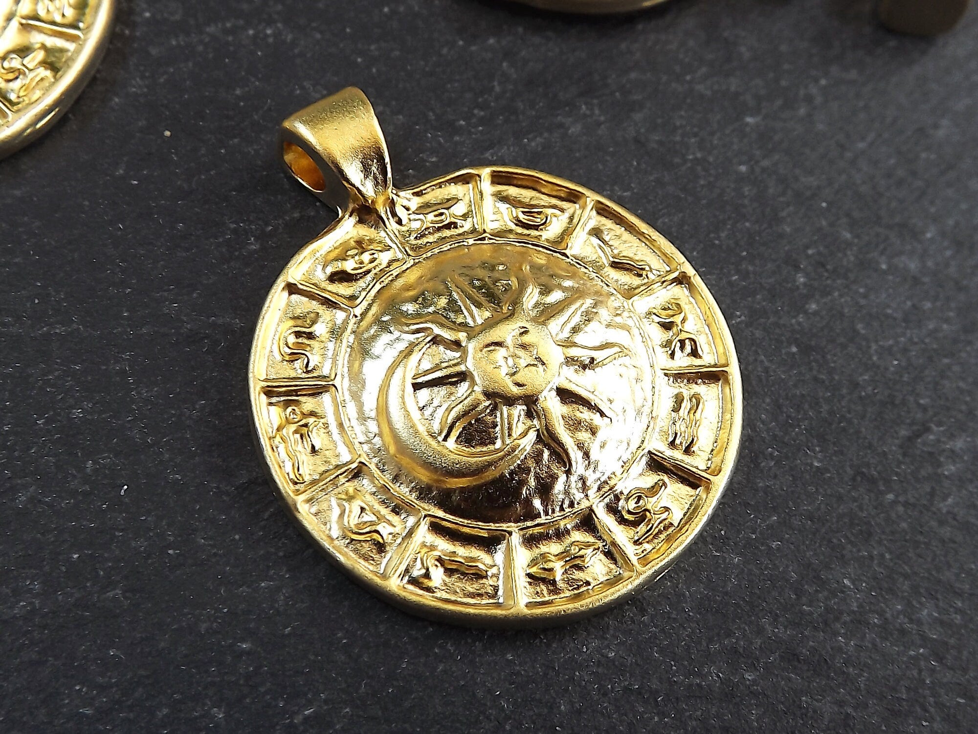 Zodiac Horoscope Pendant, Sun Moon Pendant, Gold Constellation Charm, Disc Pendant, Coin Pendant, 22k Matte Gold Plated, 1pc