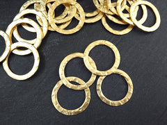 Hammered Circle Connector, Hammered Ring Link, Connector Pendant, Eternity Ring, Charm Holder, Thin Loop, 22k Matte Gold Plated, 4pc