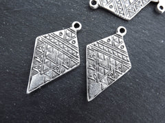 Rustic Tribal Pendant, Diamond Spear Pendant, Triangle Medallion, Rustic Jewelry, Artisan Charm, Jewelry Supply, Antique Silver Plated, 2pc