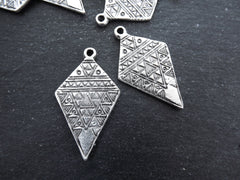 Rustic Tribal Pendant, Diamond Spear Pendant, Triangle Medallion, Rustic Jewelry, Artisan Charm, Jewelry Supply, Antique Silver Plated, 2pc