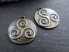 Bronze Celtic Triskelion Pendants, Round Triskele Amulet Pendant Charms, Rustic Jewelry, Artisan Charm, Antique Bronze Plated, 2pc