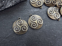 Bronze Celtic Triskelion Pendants, Round Triskele Amulet Pendant Charms, Rustic Jewelry, Artisan Charm, Antique Bronze Plated, 2pc