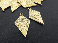 Rustic Tribal Pendant, Diamond Spear Pendant, Triangle Medallion, Rustic Jewelry, Artisan Charm, Jewelry Supply, 22k Matte Gold Plated, 2pc