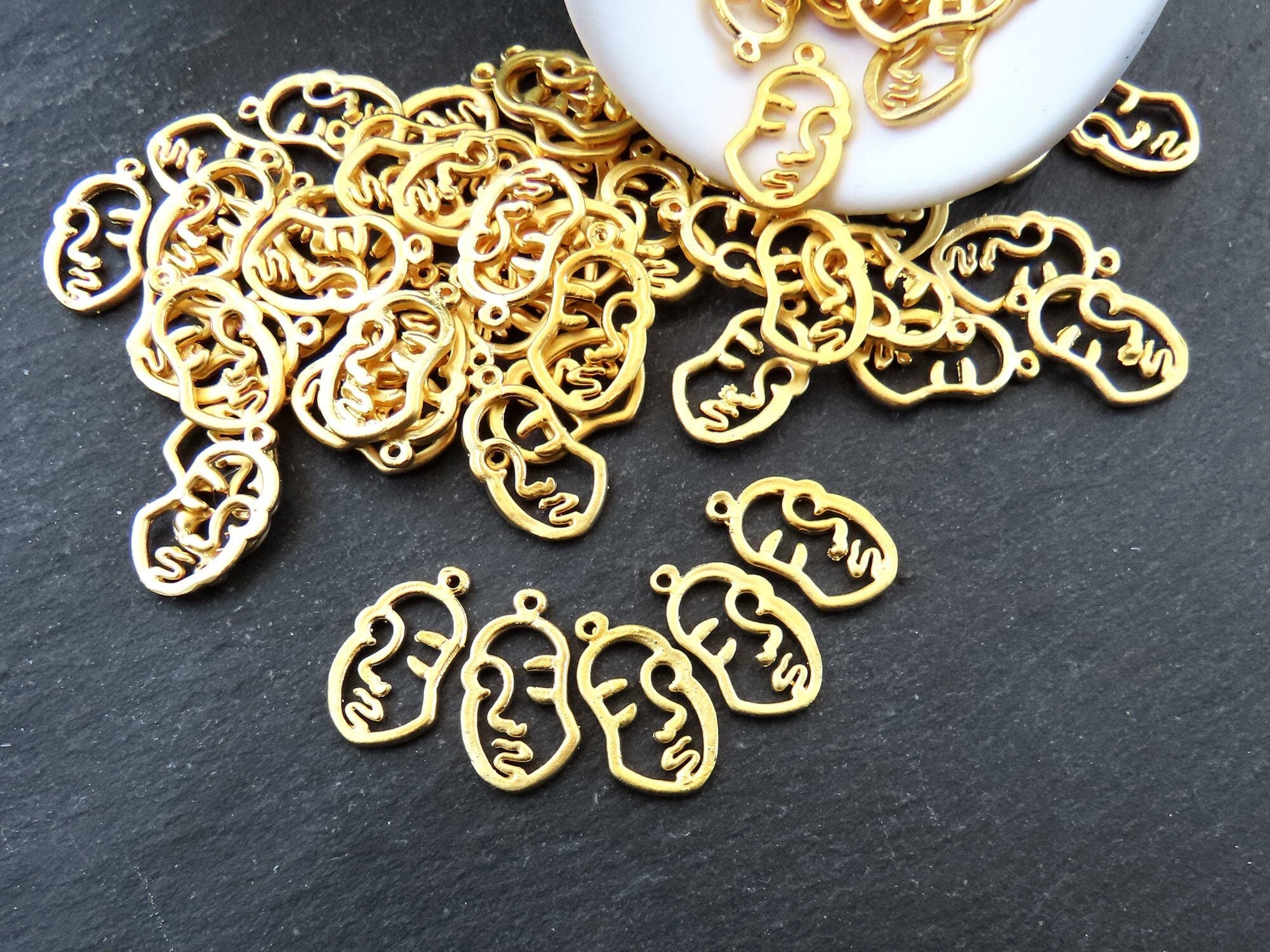 Small Face Pendant Charms, Female Face Outline Silhouette, Abstract Face, Rustic Artisan Jewelry Charms, 22k Matte Gold Plated Brass, 8pcs