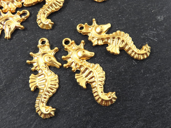 3 Seahorse Pendant Charms, Artisan Charms, Seahorse Beads, 22k Matte Gold Plated