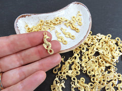 8 Mini Seahorse Pendant Charms, Artisan Charms, Seahorse Beads, 22k Matte Gold Plated