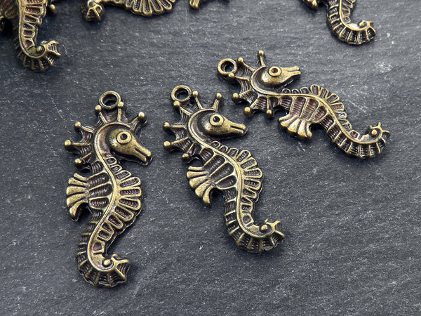 3 Seahorse Pendant Charms, Artisan Charms, Seahorse Beads, Antique Bronze Plated