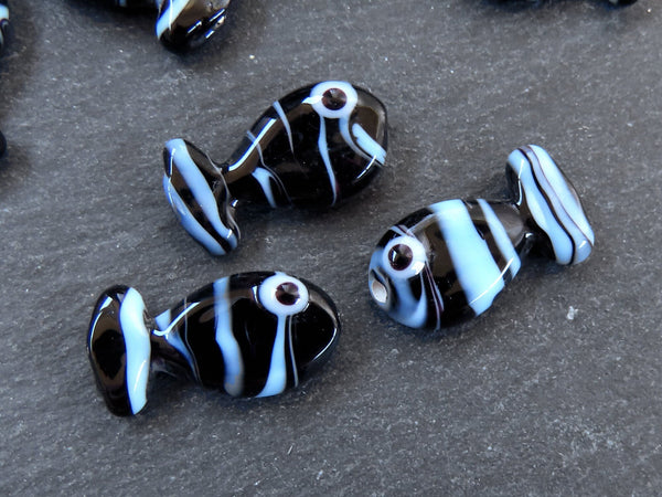 3 Glass Fish Beads, Good Luck Bead, Evil Eye Amulet, Murano, Kismet Beads, Lucky, Handmade Lampwork, Black Light Blue