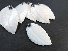 Mother of Pearl Carved Leave Feather Pendant, White MOP Feather Carving, MOP Beads, Rhinestone Pendant, Jewelry making supplies, 1pc, No:1