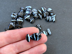 3 Glass Fish Beads, Good Luck Bead, Evil Eye Amulet, Murano, Kismet Beads, Lucky, Handmade Lampwork, Black Light Blue