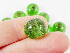 8 Chunky Artisan Handmade Recycled Green Glass Bead - 13mm - BE118