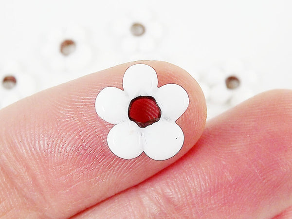 20 White Mini Flower Artisan Handmade Glass Beads - 10x3mm - BE149